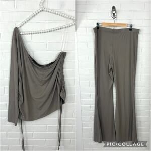 Rue 21 Plus Size Mocha Ribbed Knit Top & Pants Lounge Set Size 3X